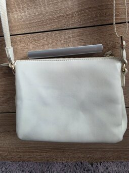 Guess crossbody kabelka - 4