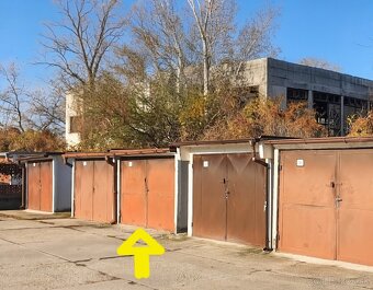 SENICA: NA PREDAJ 1-IZBOVÝ BYT AJ S GARÁŽOU - 4