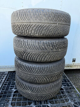 PREDÁM sadu 17" AL disky Mercedes-Benz +zimné pneu MICHELIN - 4