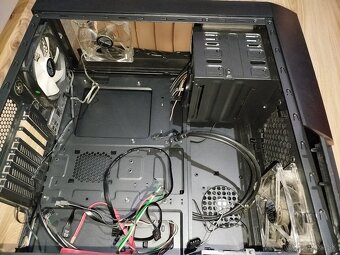 Herná PC skrinka Zalman Z11 Neo + DVD mechanika | Top stav - 4