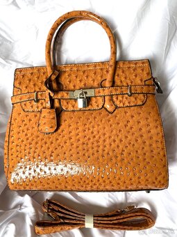 Laková hnedá kabelka - 4