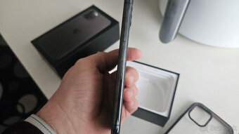 Apple iPhone 11 Pro 64GB - 4