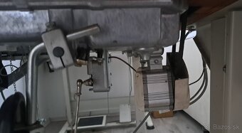 Priemyselný šijací stroj Siruba L818F-M1 - 4