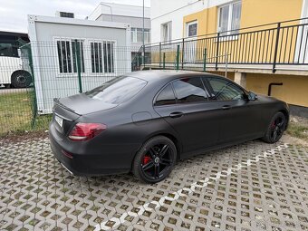 MERCEDES E, 220d 4matic - 4