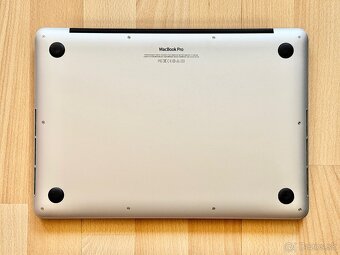 MacBook Pro 13", NOVÁ BATERKA, TOP STAV - 4