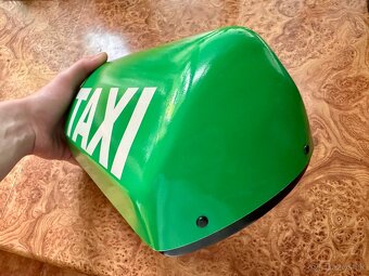 Bolt TAXI Transparent - 4