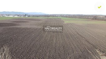 HALO reality - Predaj, pozemok 147513 m2 Zvončín - EXKLUZÍ - 4