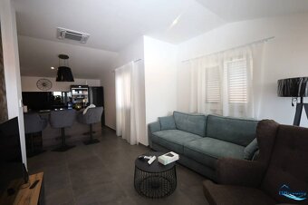 Vodice - moderný apartmán len 400m od mora - 4