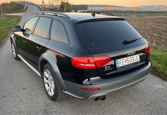 Audi A4 Allroad Quattro B8 2.0 TDI 2010 - 4