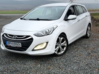 Hyundai i30 1.6Crdi Facelift - 4