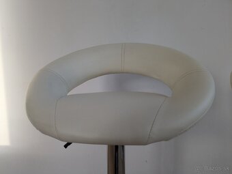 Predám barové stoličky - 4