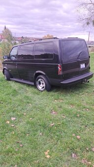 Predam jedinecny Chevrolet Astro 4x4 - 4