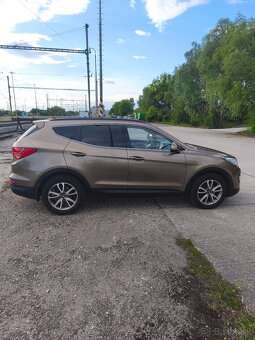 Hyundai Santa Fe - 4