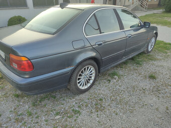 Predám BMW 520i - 4
