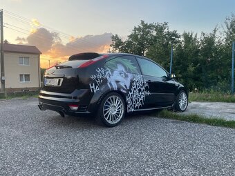 Ford Focus ST mk2 - 4