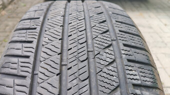 Celoročné pneu 235/55 R17 --- VREDESTEIN - 4