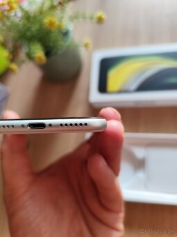Iphone se 2020 - 4