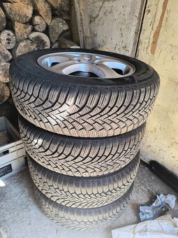 Predám zimnu sadu 195/65R15 5x100 - 4