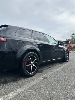 Alfa Romeo 159, 1.9JTD 16V - 4