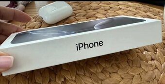 Iphone 16 Pro Max - 4