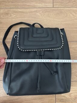 Čierny dámsky ruksak PRIMARK - 4
