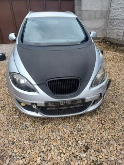 Rozpredám Seat Altea XL 1.9Tdi 77kw BLS BXE - 4