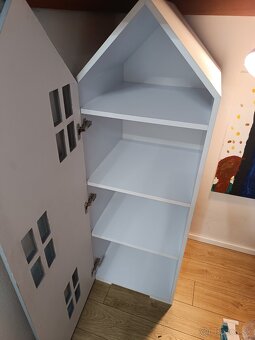 Domčekova skriňa - 4