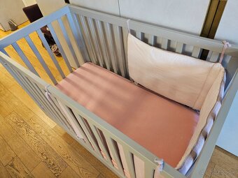 Chranič na postieľku - 4