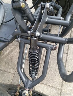 Terénna motokára - 4