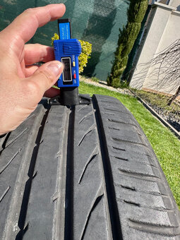 Letne pneu Toyo 215/50R18 92V Proxes R40 - 4
