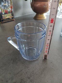 RETRO Poháriky s uškom 4 € / kus - 4