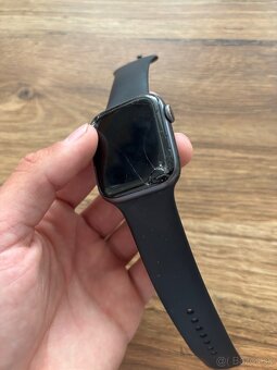 Apple Watch Series 4 (44 mm) - 4