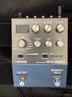 Efekty Boss - Delay, Reverb, Amp simulátor - 4