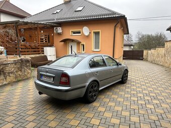 Škoda Octavia 1.8t 4x4 - 4