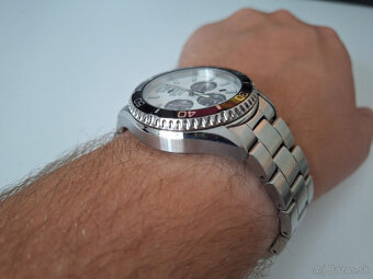 Orient Solar Chronograph - 4