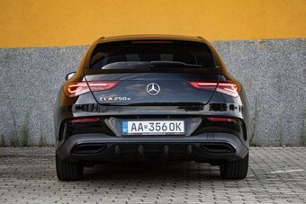 Mercedes-Benz CLA Shooting Brake SB 250 e A/T - 4