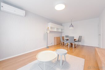 KRÁSNY ZREKONŠTRUOVANÝ 4i BYT - NEZÁBUDKOVA ul. - PIVNICA - 4