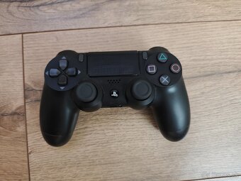 Playstation 4 slim 500 GB - 4