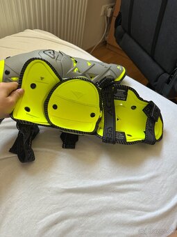 Predam tieto acerbis impact kolenačky - 4