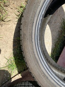 Pneu Nokian 225/45R17 - 4