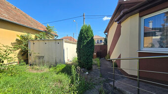 Pekný dom v Leviciach - na Mudroňovej ul. - poz. 706 m2 - 4