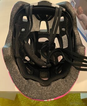 Predám detskul prilbu na bicykel. - 4