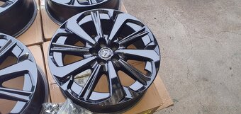 Cx-60 cx80 cx-80 cx-60  mazda 5x114,3 r20 - 4