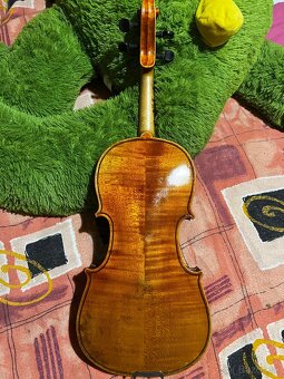 České 3/4 husle - 4