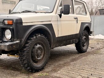 Lada Niva 1.7 - 4