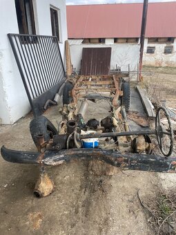 Náhradné diely UAZ - 4