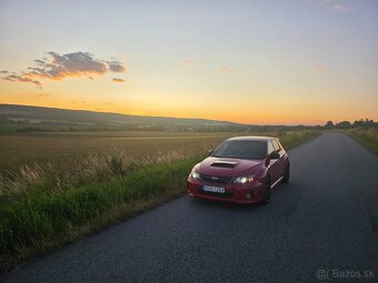 Subaru impreza WRX STI - 4