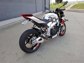 Aprilia Rsv4 Tuono - 4