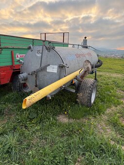 Fekal 3000 L - 4