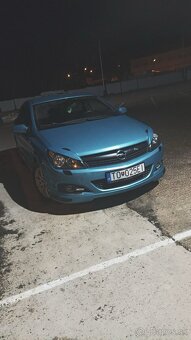Opel Astra GTC OPC 1.6 85kw - 4